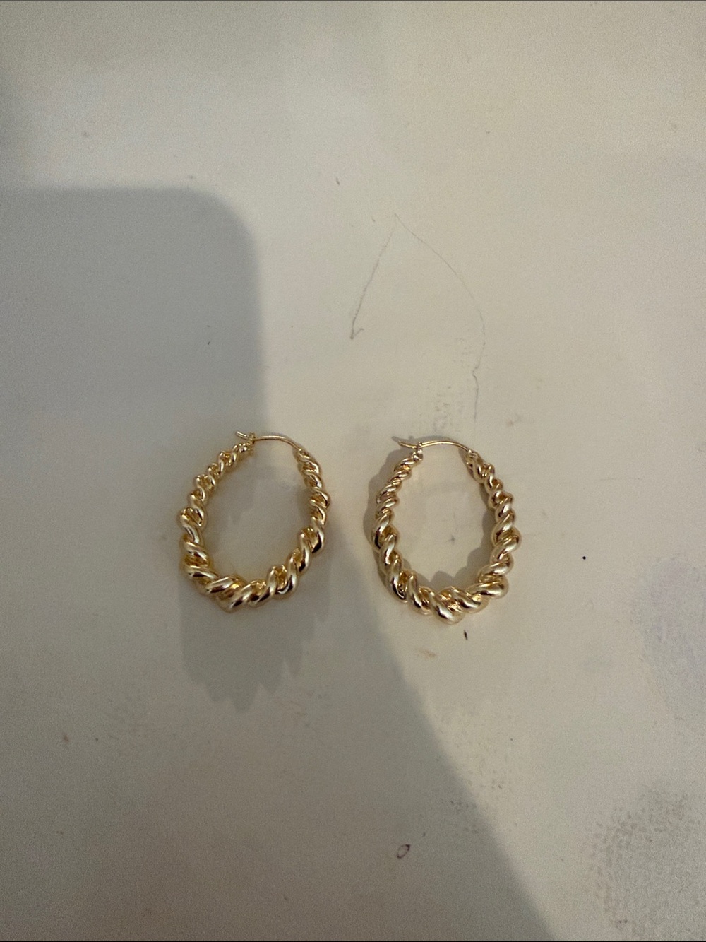 Kendra Scott Gold Twisted Rope Hoop Earrings